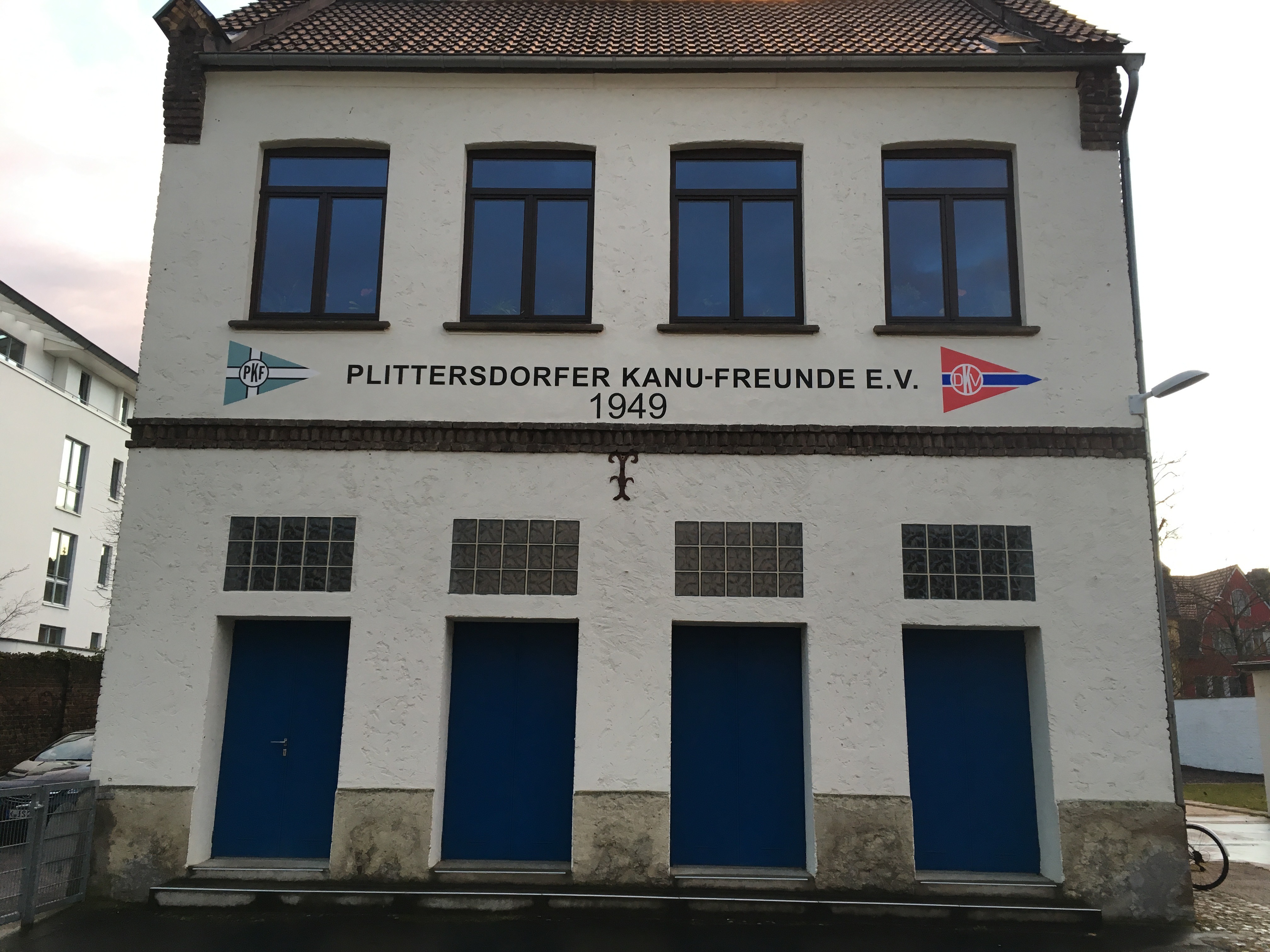 Ansicht PKF Gebäude.jpg