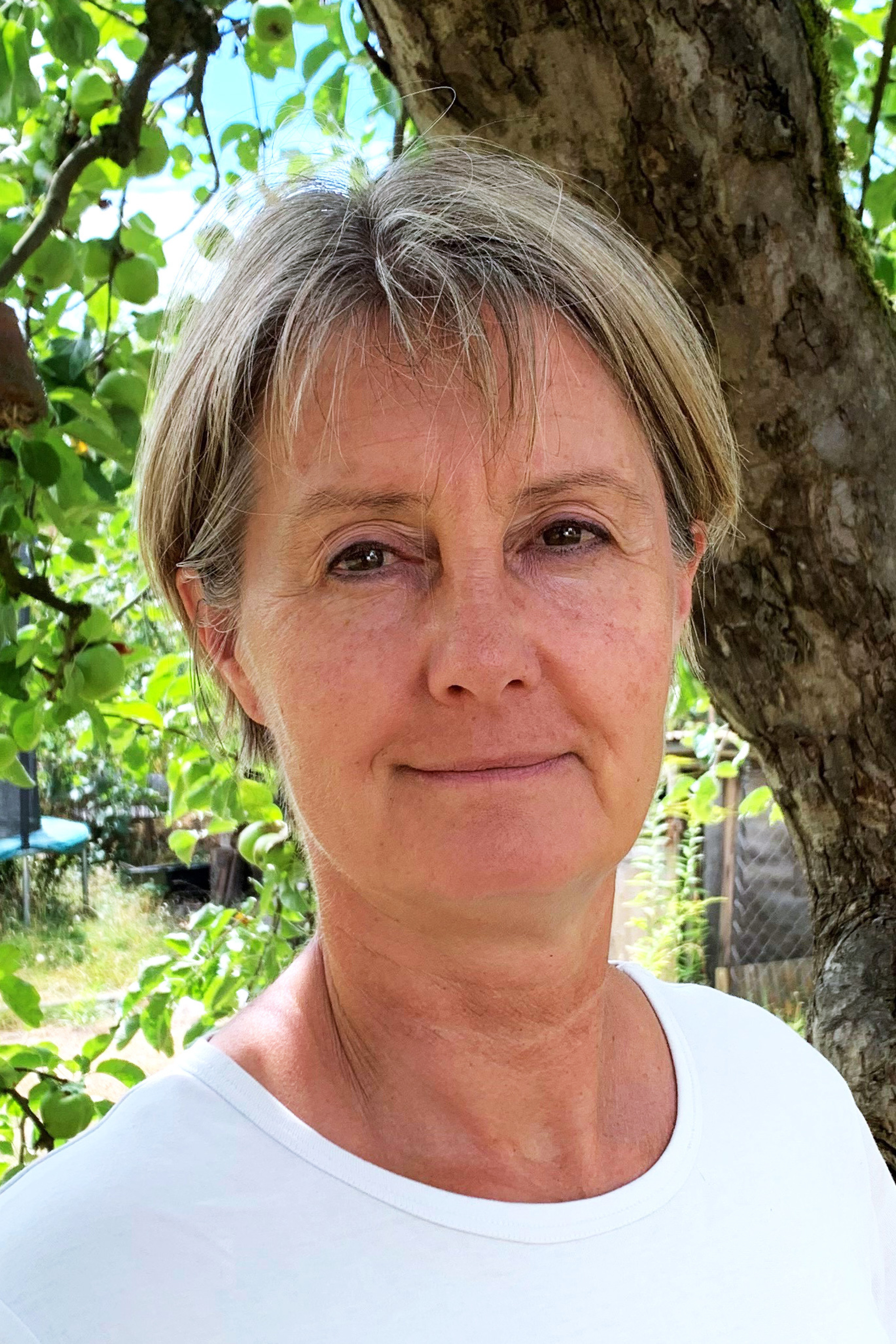 Stender_Portrait Kopie.jpg.pdf