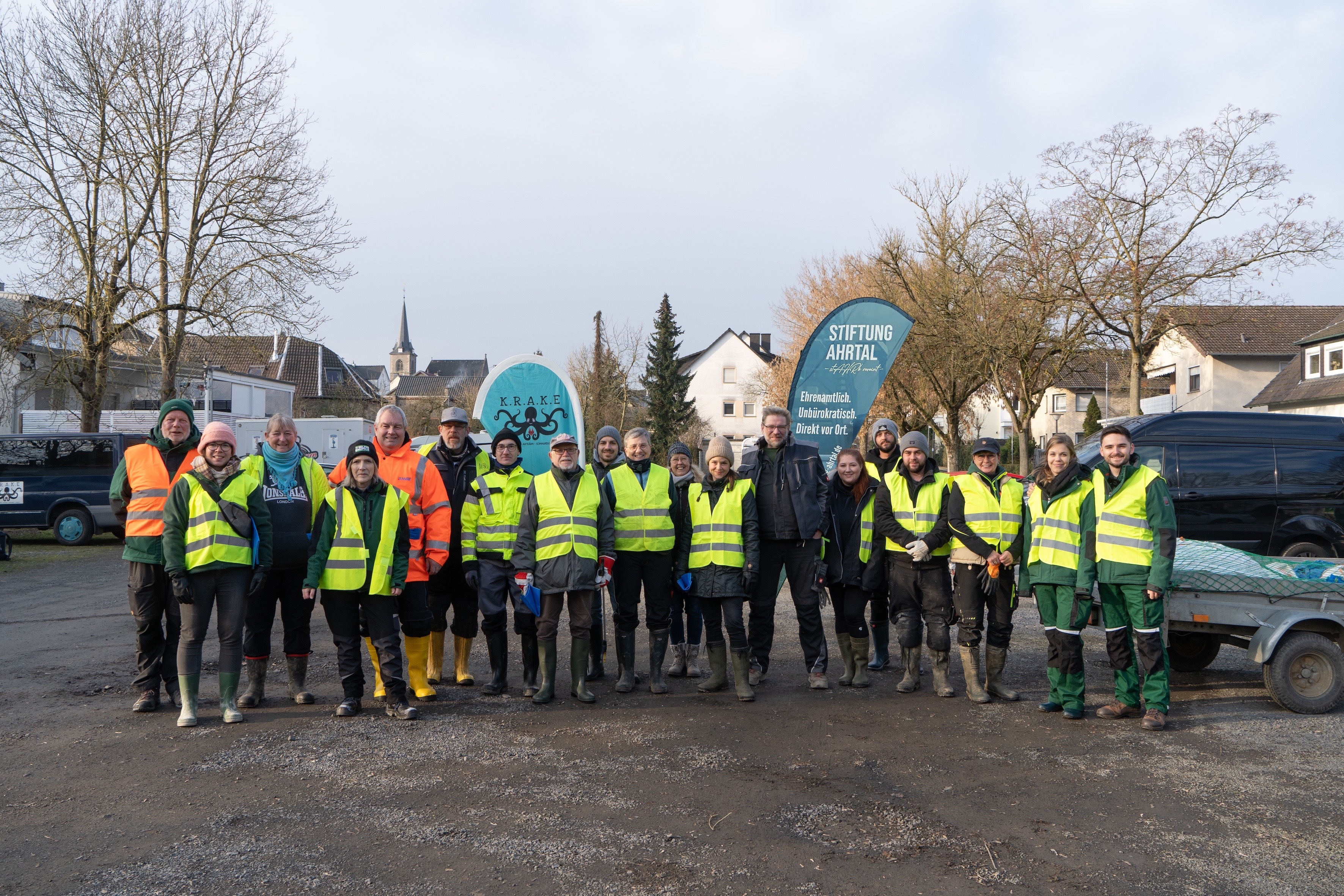 1Gruppenfoto bearbeitet.jpg