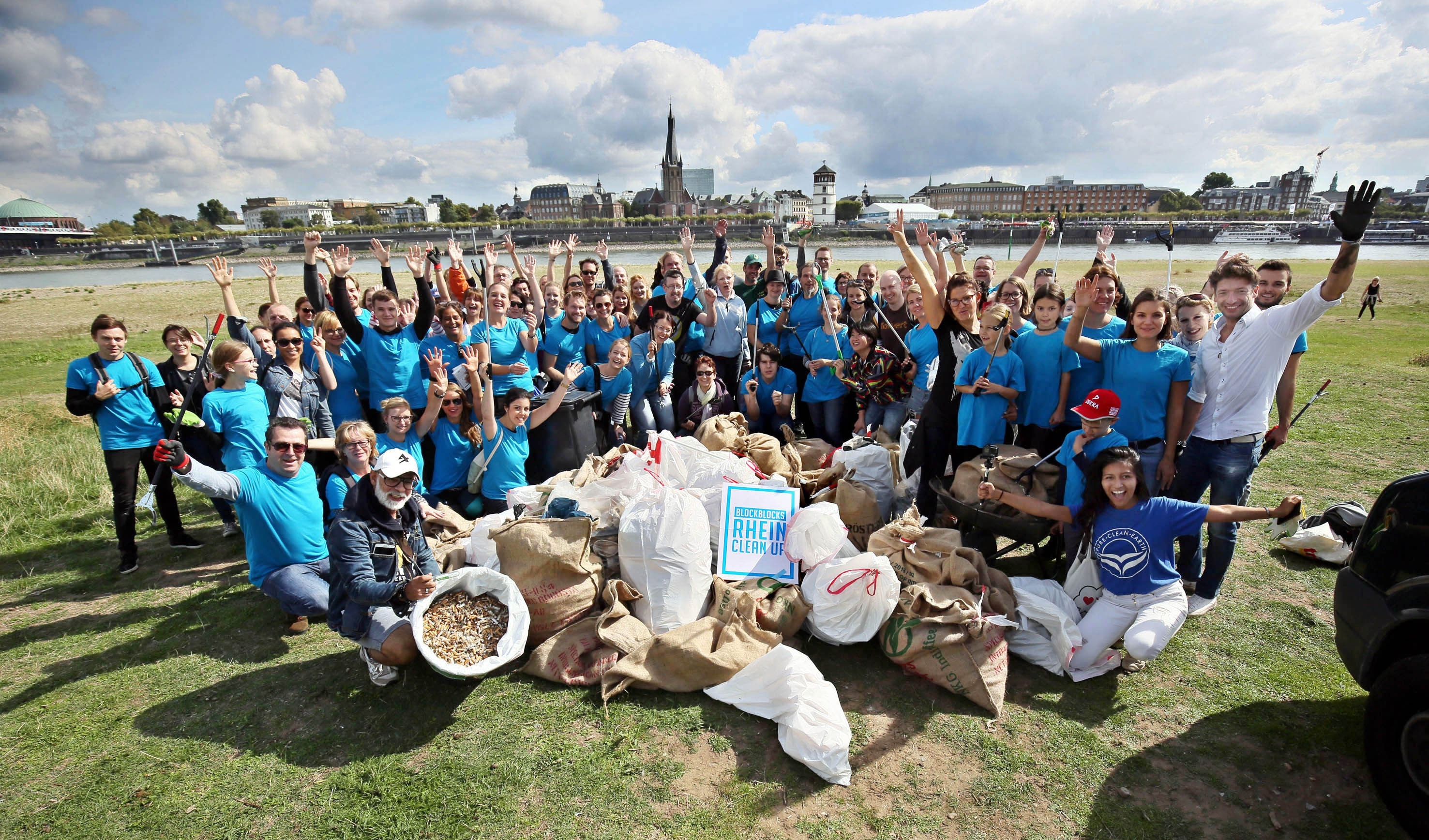 RheinCleanUp- (4).jpg