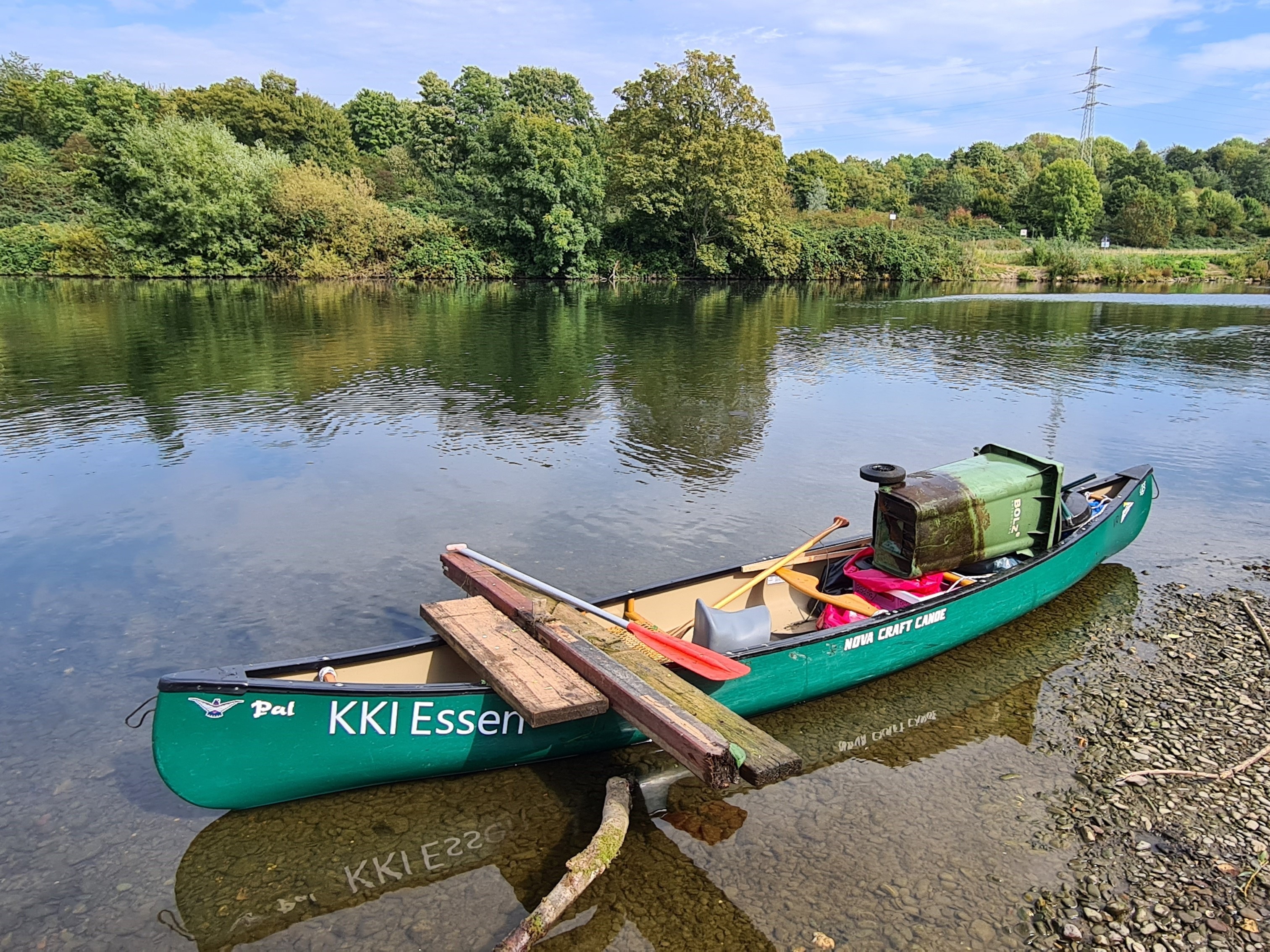 KKI ESSEN SÄUBERT SEINEN FLUSSABSCHNITT